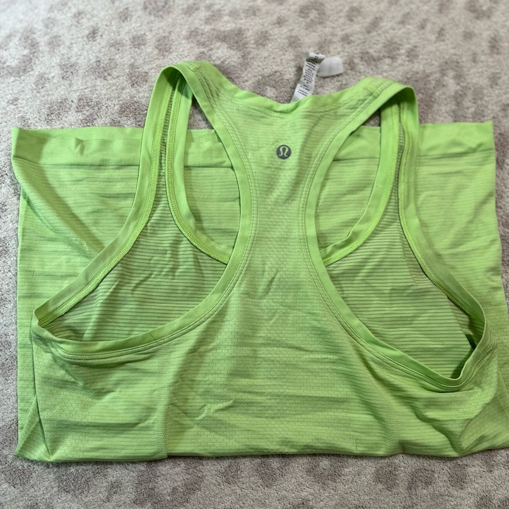 Lululemon Tank - Picture 3 of 5